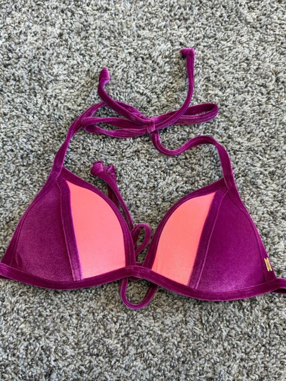 Victoria's Secret PINK Colorblock Velour Push Up Triangle Swim Top Size M.